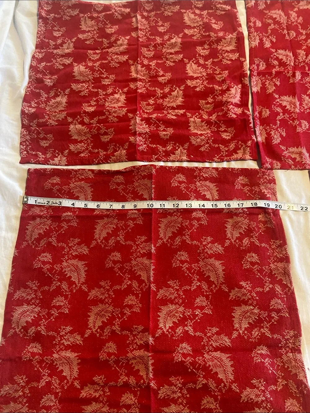 Martha Stewart Everyday Red and Cream Leaf Jacquard Napkins and Placemats